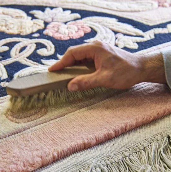 Nettoyage de tapis à Saint-Raphaël — La Clinique d'Orient